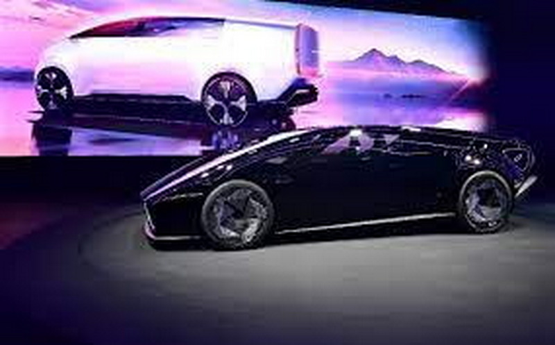 Продажи новых автомобилей в России замедлили падение